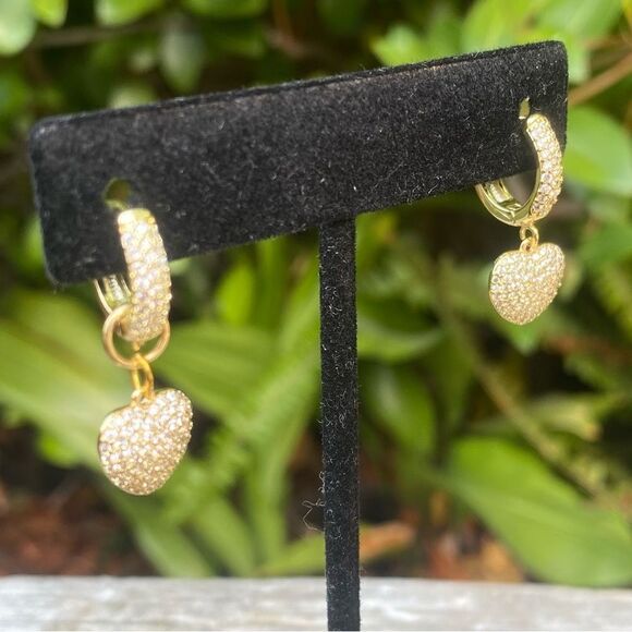 SHASHI Pave Crystal & Gold Heart Huggie Hoops Earrings Love Bridal Romantic - Picture 2 of 4